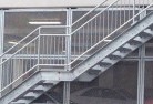 Cloisters Square Podisabled-handrails-3.jpg; ?>